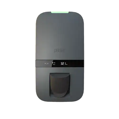 Compacte waterontharder met digitaal display en aanraakbediening voor huishoudens.